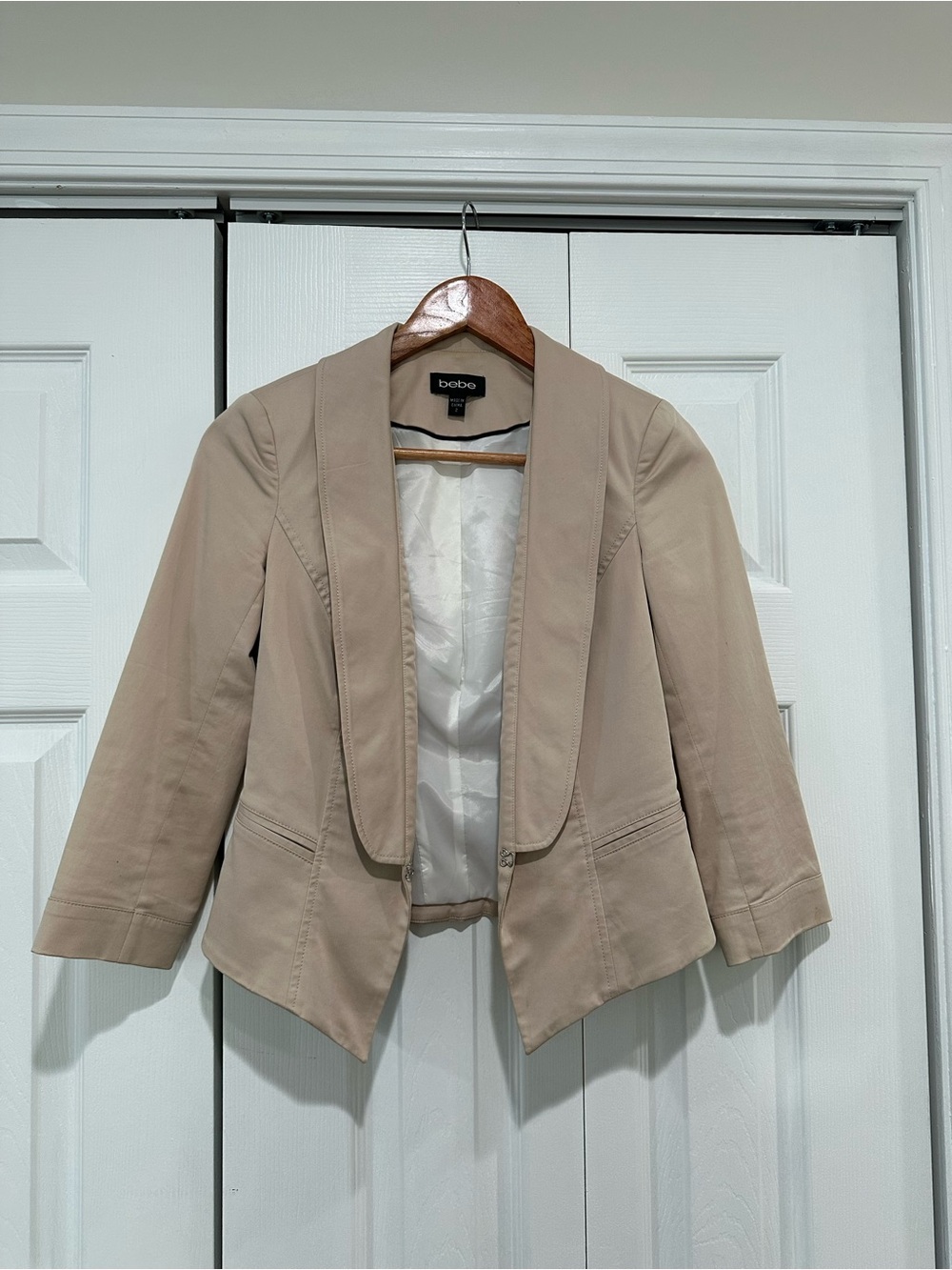 bebe Beige Open-Front Cropped Blazer